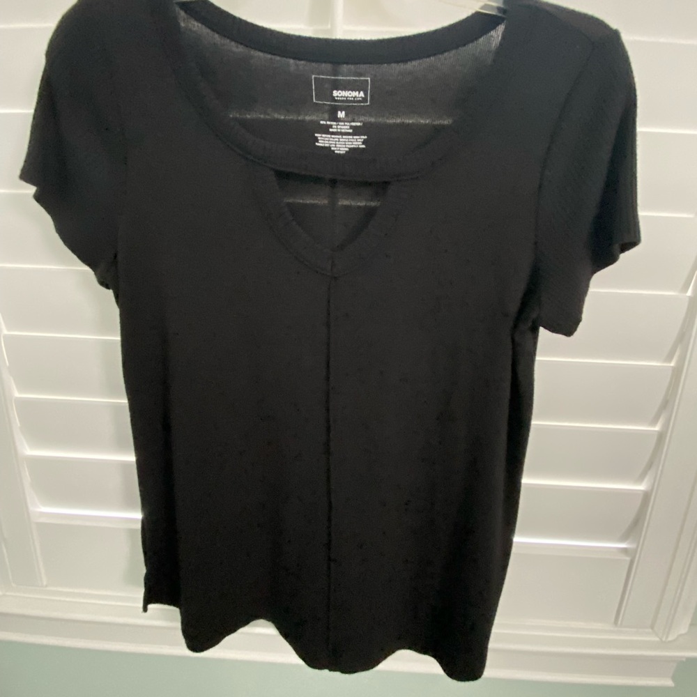Sonoma Women's Classic Black Short Sleeve Sweater Tee